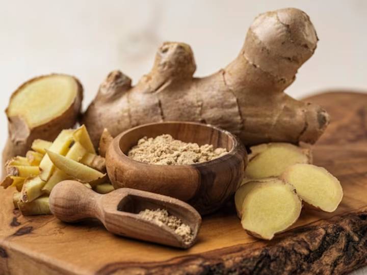 dry-ginger-vs-fresh-ginger:-हेल्थ-के-लिए-है-कौन-सा-अदरक-होता-है-अच्छा,-किसका-करना-चाहिए-ज्यादा-इस्तेमाल