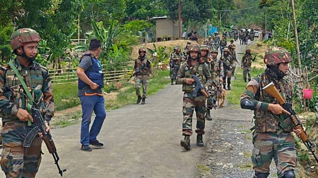 manipur-violence:-लोकसभा-चुनाव-से-पहले-मणिपुर-में-फिर-हिंसा,-अंधाधुंध-फायरिंग-में-शख्स-घायल