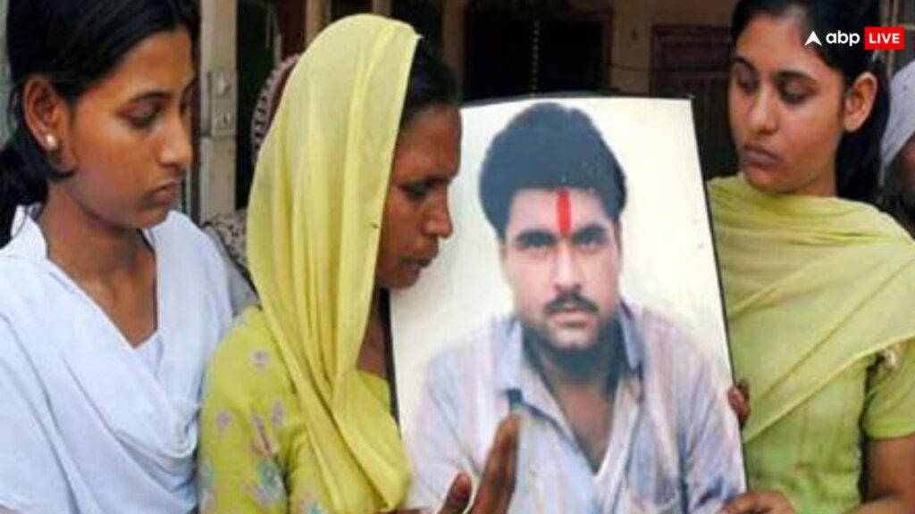 sarabjit-singh-murder-case:-‘जिंदा-है-सरबजीत-सिंह-का-हत्यारा-सरफराज’,-पंजाब-पुलिस-के-अधिकारी-ने-किया-चौंकाने-वाला-खुलासा