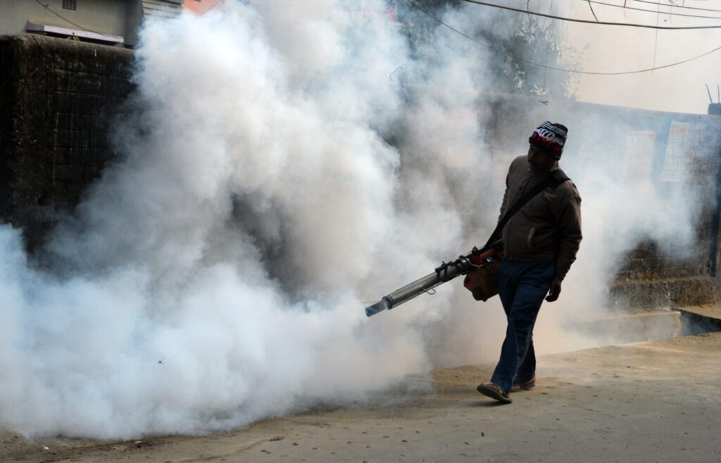 kerala-west-nile-fever:-केरल-में-फैल-रहा-वेस्ट-नाइल-बुखार,-कितना-खतरनाक-है-ये,-80-फीसदी-मामलों-में-नहीं-दिखते-लक्षण